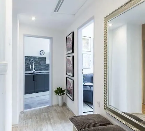 公寓 Ruska Street Old Town - Big - Climatic - 11 People - 300m Town Hall 弗罗茨瓦夫