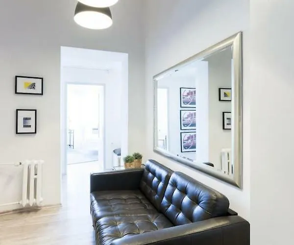 아파트 Ruska Street Old Town - Big - Climatic - 11 People - 300m Town Hall