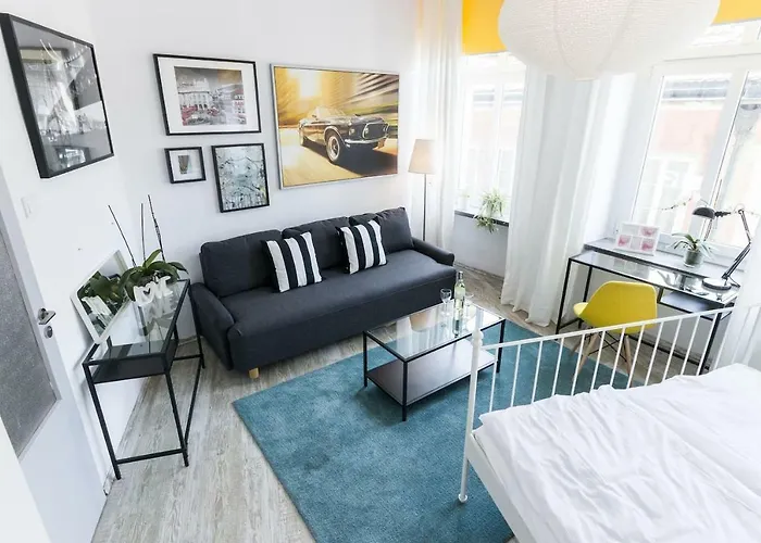 Ruska Street Old Town - Big - Climatic - 11 People - 300m Town Hall 아파트